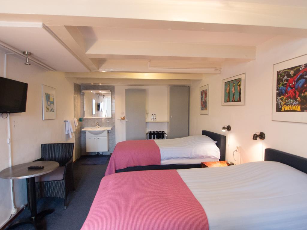 Hotel Adolesce Amsterdam Luaran gambar